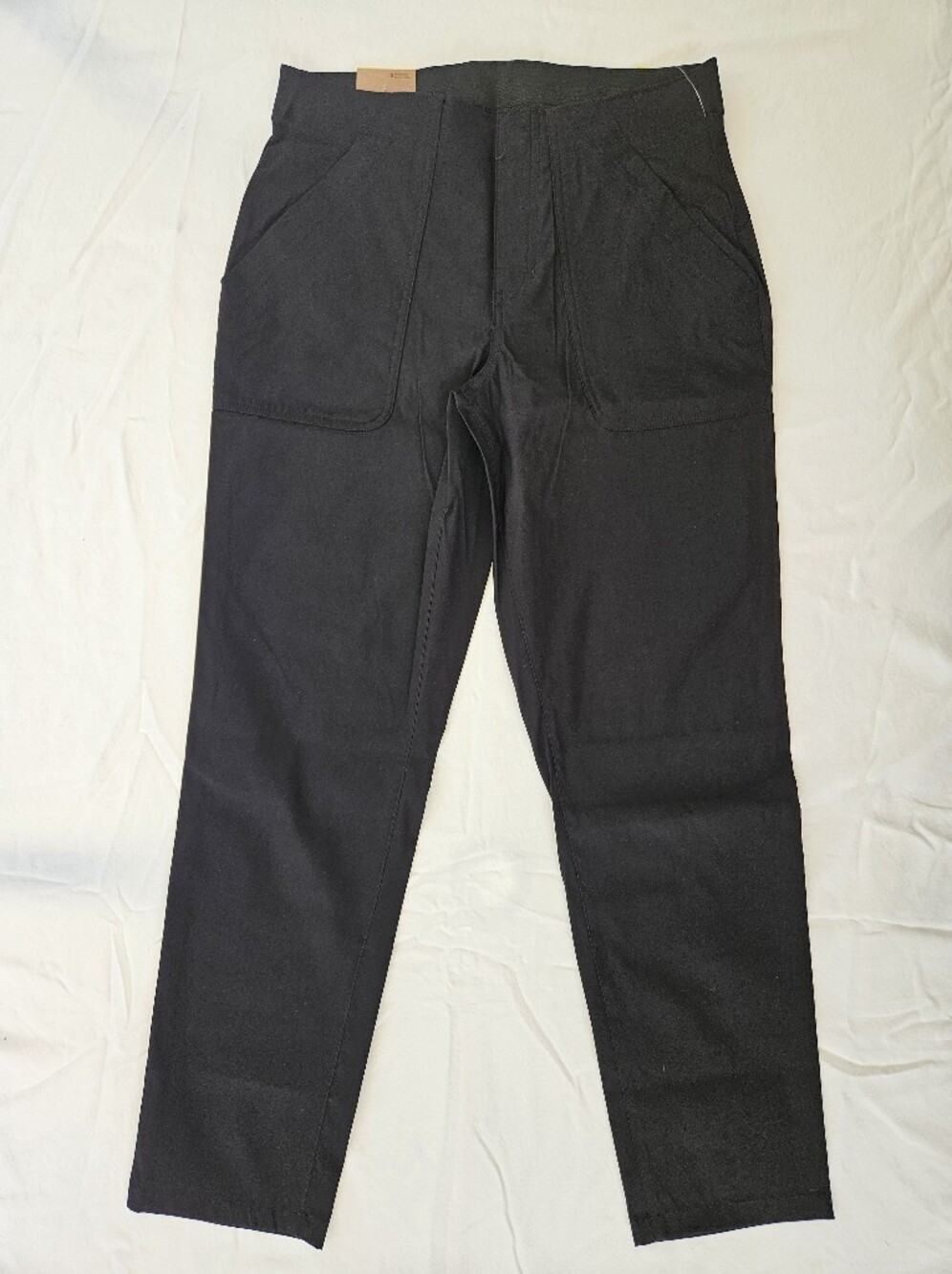 Eddie Bauer Black Horizon Straight Ankle Pants Size 6 NWT